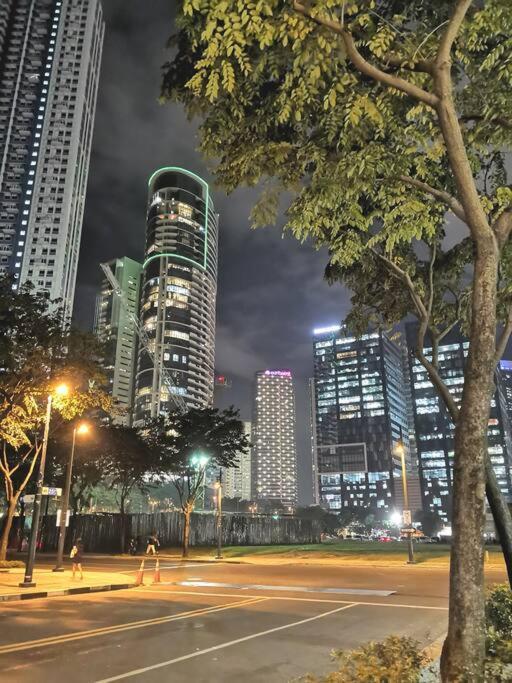 דירות מנילה New 2Br Of 86Sqm With Parking & Netflix In Bgc מראה חיצוני תמונה